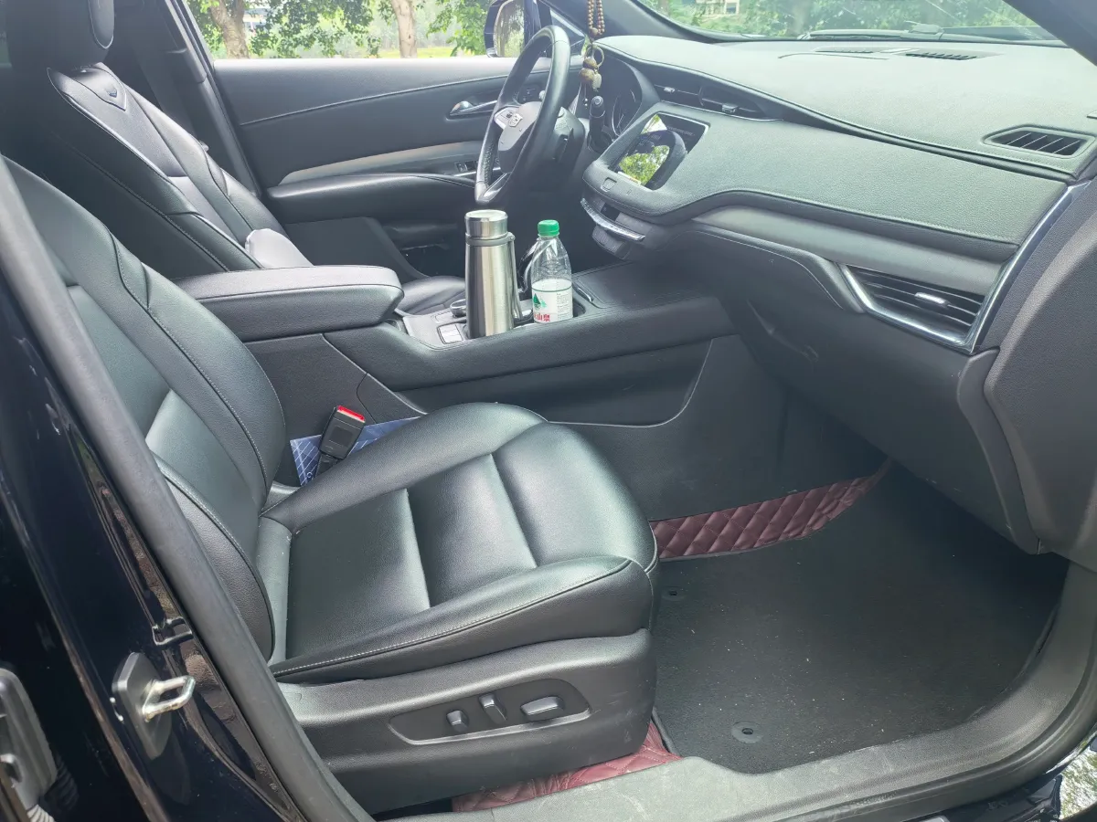 2020 Cadillac XT4 2.0T 241HP L4 9AT,autocango,china used car exporter,china ev exporter,chinese used car exporter,chinese used ev exporter