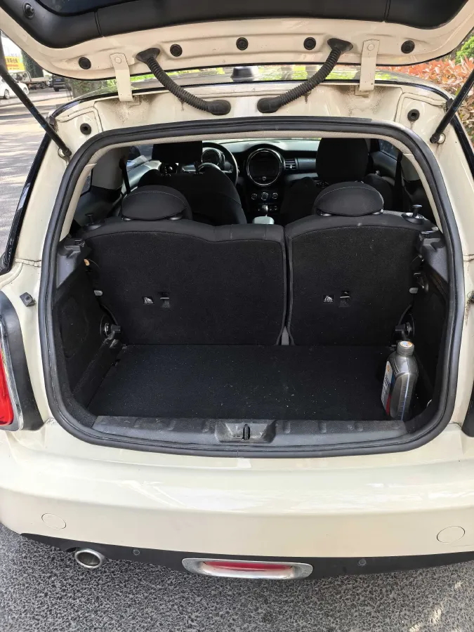 2016 MINI MINI 1.5T 136HP L3 6AT,autocango,china used car exporter,china ev exporter,chinese used car exporter,chinese used ev exporter