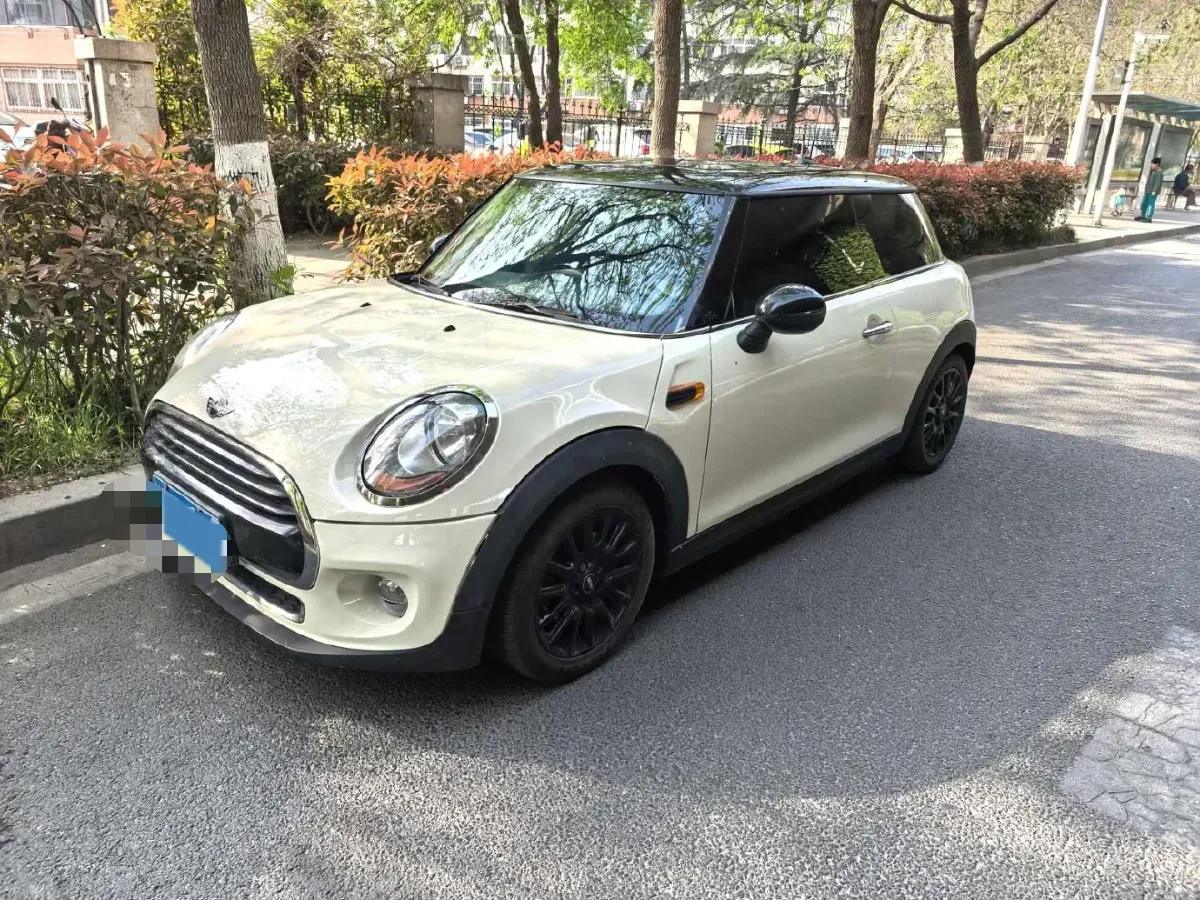 2016 MINI MINI 1.5T 136HP L3 6AT,autocango,china used car exporter,china ev exporter,chinese used car exporter,chinese used ev exporter