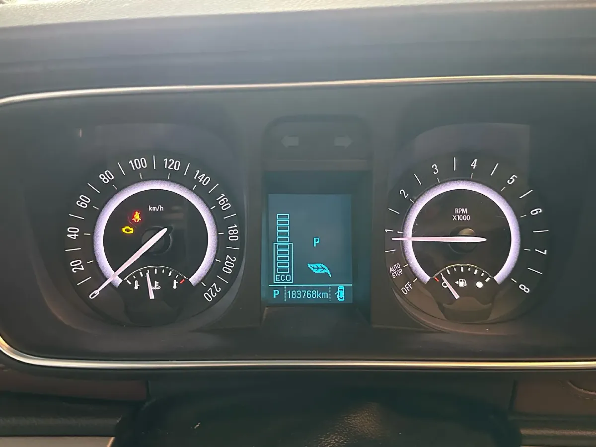 2018 Buick GL8 2.0T 260HP L4 6AT,autocango,china used car exporter,china ev exporter,chinese used car exporter,chinese used ev exporter