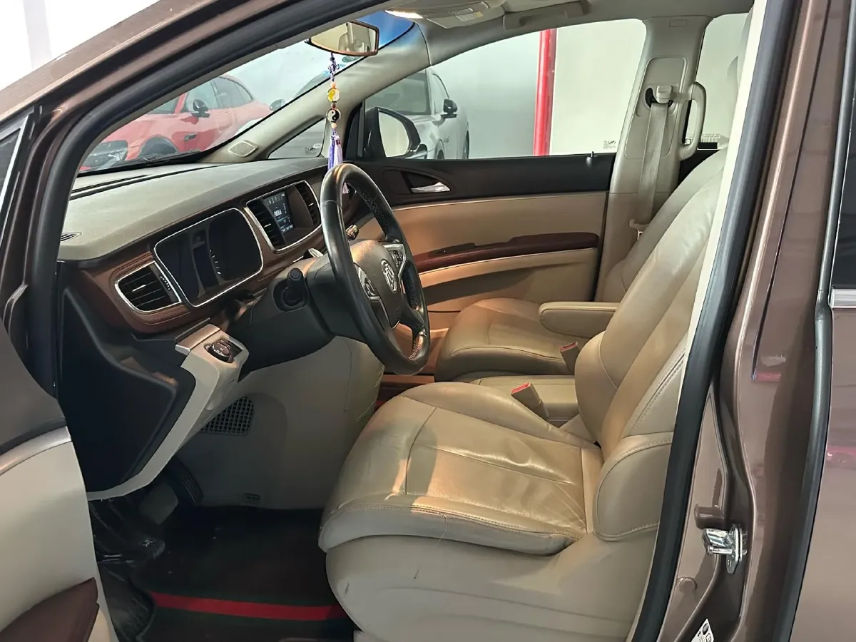 2018 Buick GL8 2.0T 260HP L4 6AT,autocango,china used car exporter,china ev exporter,chinese used car exporter,chinese used ev exporter