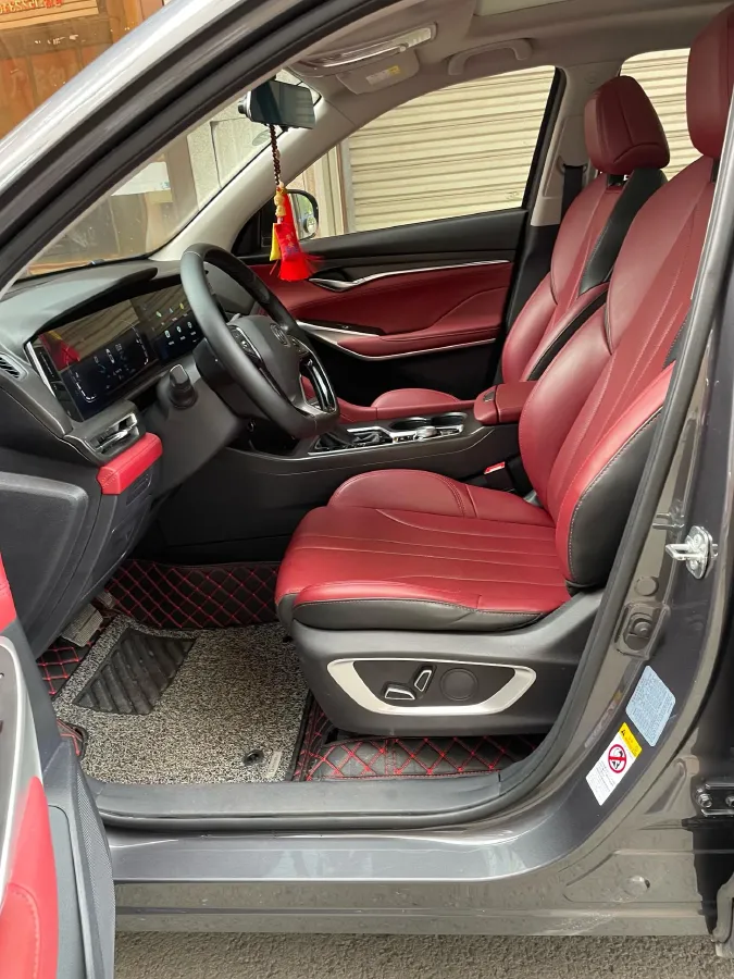 2020 ChangAn CS75 Plus 1.5T 178HP L4 6MT,autocango,china used car exporter,china ev exporter,chinese used car exporter,chinese used ev exporter