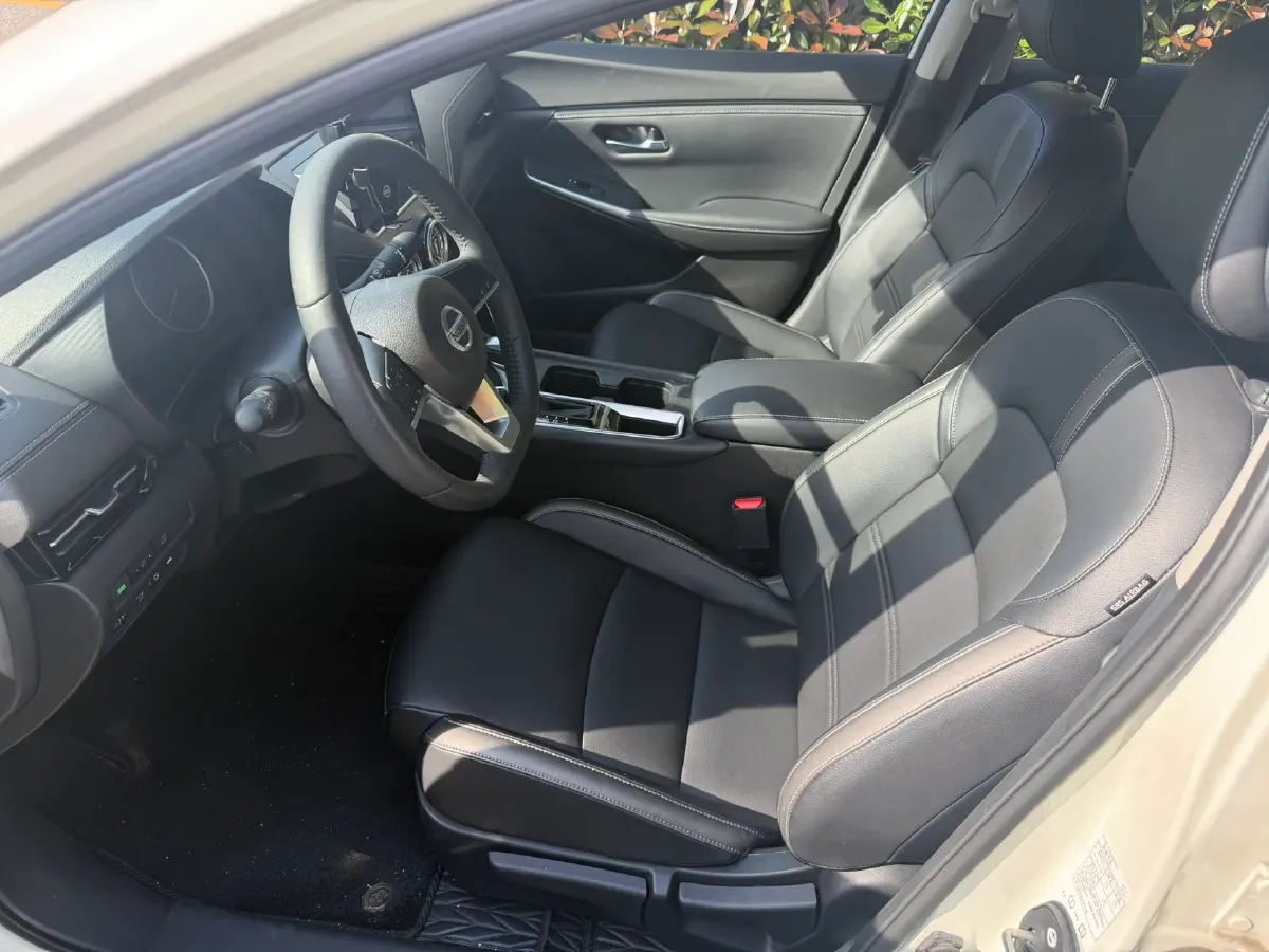 2021 Nissan Sylphy 1.6L 135HP L4 CVT,autocango,china used car exporter,china ev exporter,chinese used car exporter,chinese used ev exporter