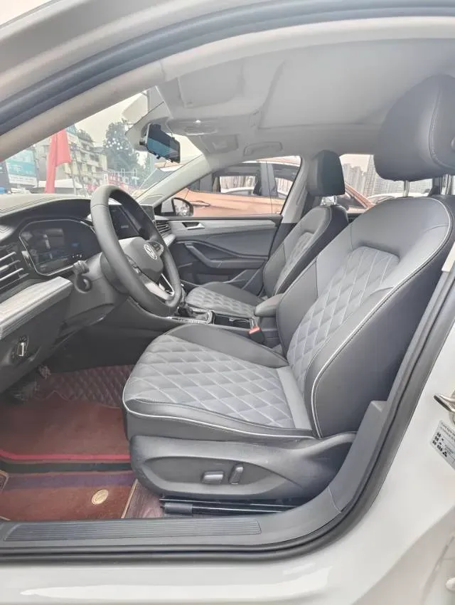 2023 Volkswagen Sagitar 1.5T 160HP L4 7DCT,autocango,china used car exporter,china ev exporter,chinese used car exporter,chinese used ev exporter