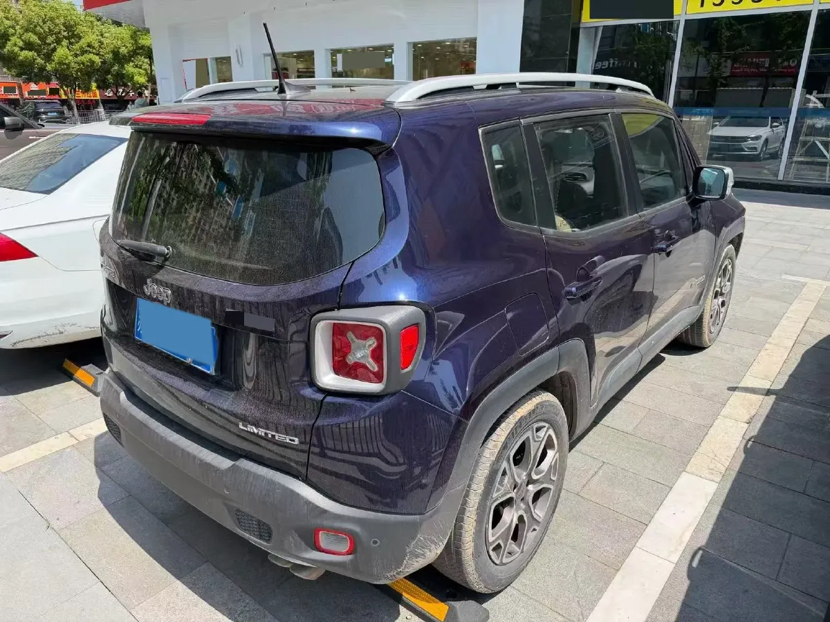 2018 Jeep Renegade 1.4T 150HP L4 7DCT,autocango,china used car exporter,china ev exporter,chinese used car exporter,chinese used ev exporter