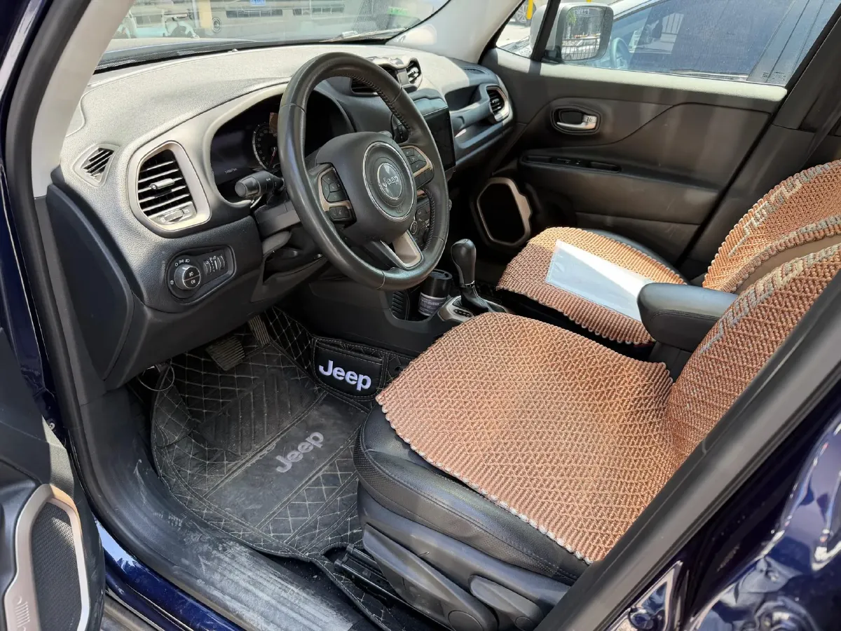 2018 Jeep Renegade 1.4T 150HP L4 7DCT,autocango,china used car exporter,china ev exporter,chinese used car exporter,chinese used ev exporter