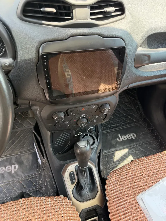 2018 Jeep Renegade 1.4T 150HP L4 7DCT,autocango,china used car exporter,china ev exporter,chinese used car exporter,chinese used ev exporter