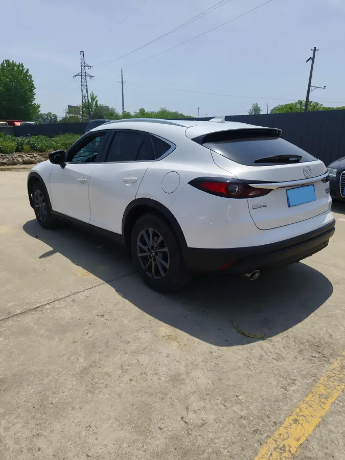 2021 Mazda CX-4 2.0L 158HP L4 6AT,autocango,china used car exporter,china ev exporter,chinese used car exporter,chinese used ev exporter