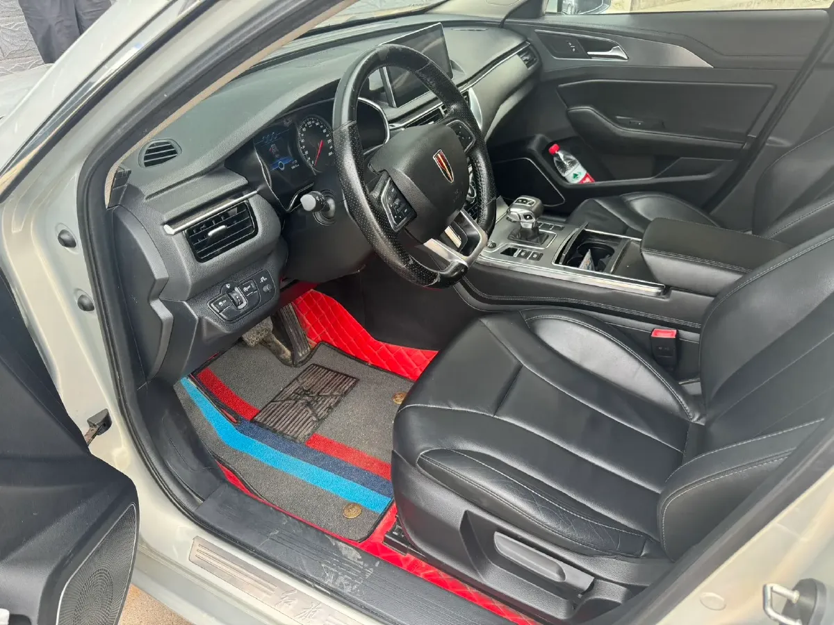 2020 HongQi H5 1.5T 169HP L4 7DCT,autocango,china used car exporter,china ev exporter,chinese used car exporter,chinese used ev exporter