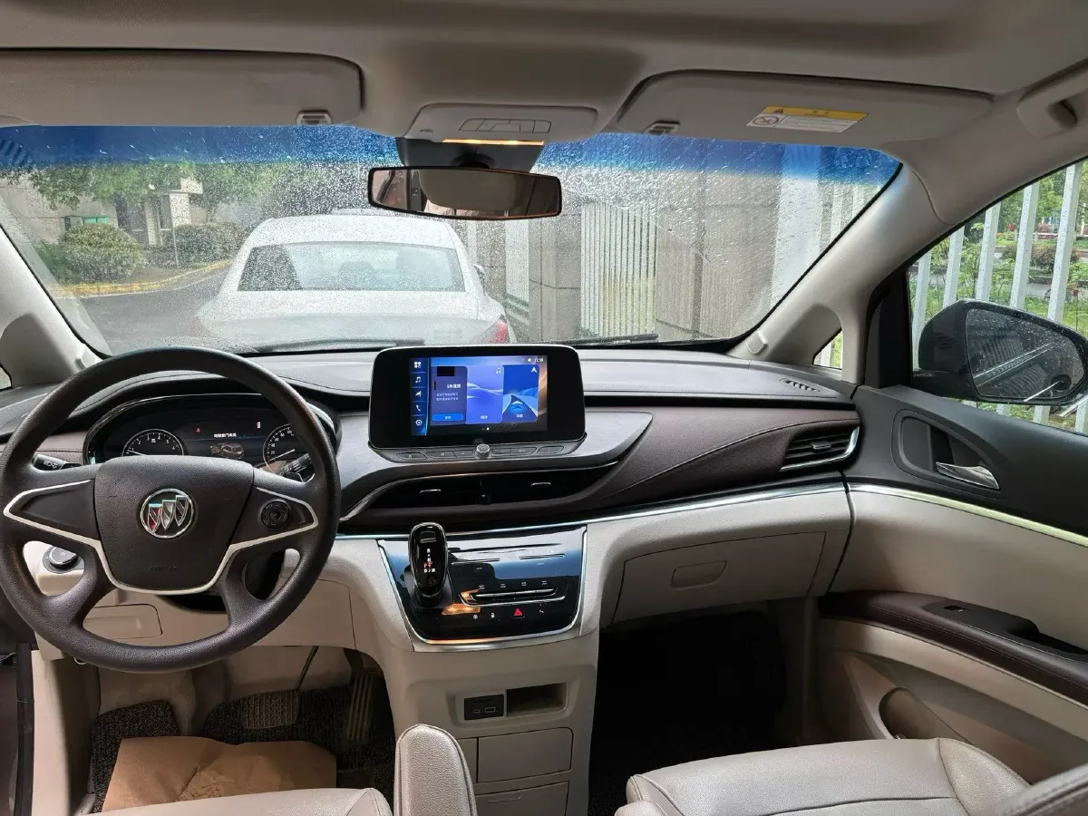 2022 Buick GL8 2.0T 237HP L4 9AT,autocango,china used car exporter,china ev exporter,chinese used car exporter,chinese used ev exporter