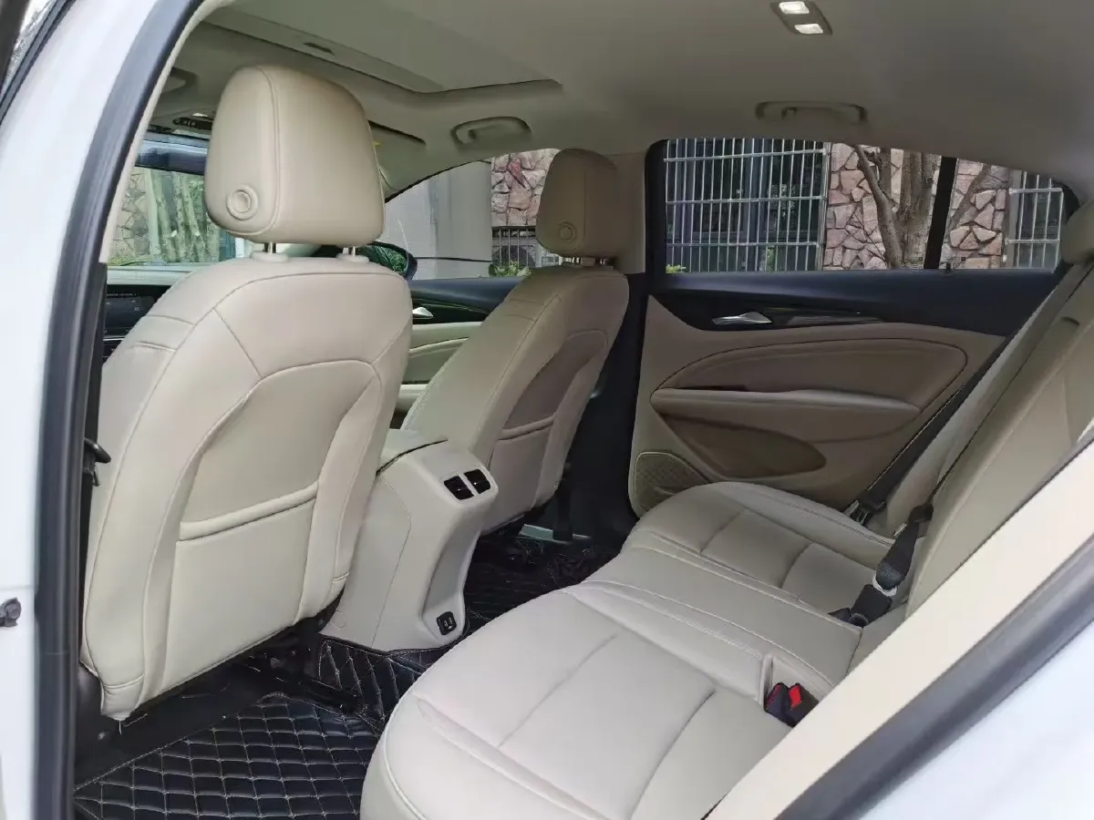 2020 Buick Regal 1.5T 169HP L4 9AT,autocango,china used car exporter,china ev exporter,chinese used car exporter,chinese used ev exporter