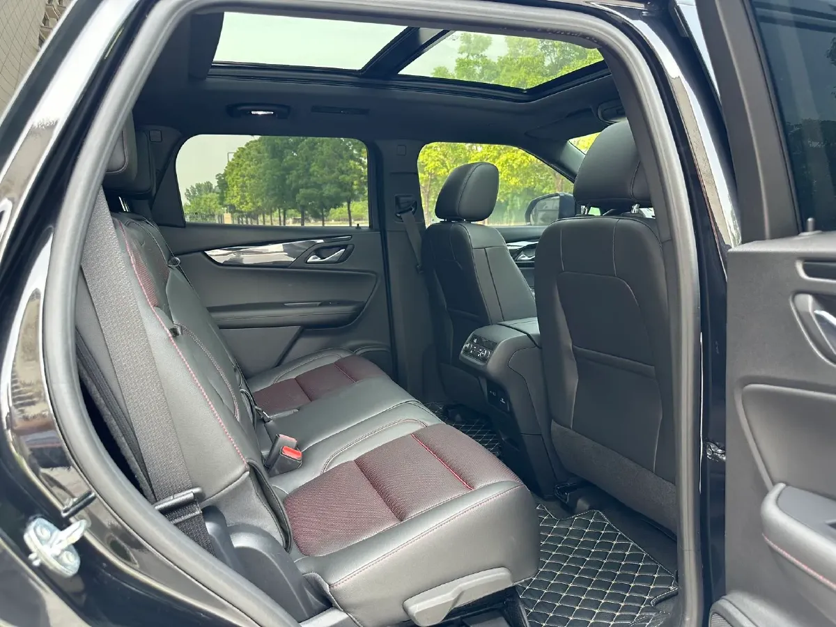 2021 Buick GL8 2.0T 237HP L4 9AT,autocango,china used car exporter,china ev exporter,chinese used car exporter,chinese used ev exporter