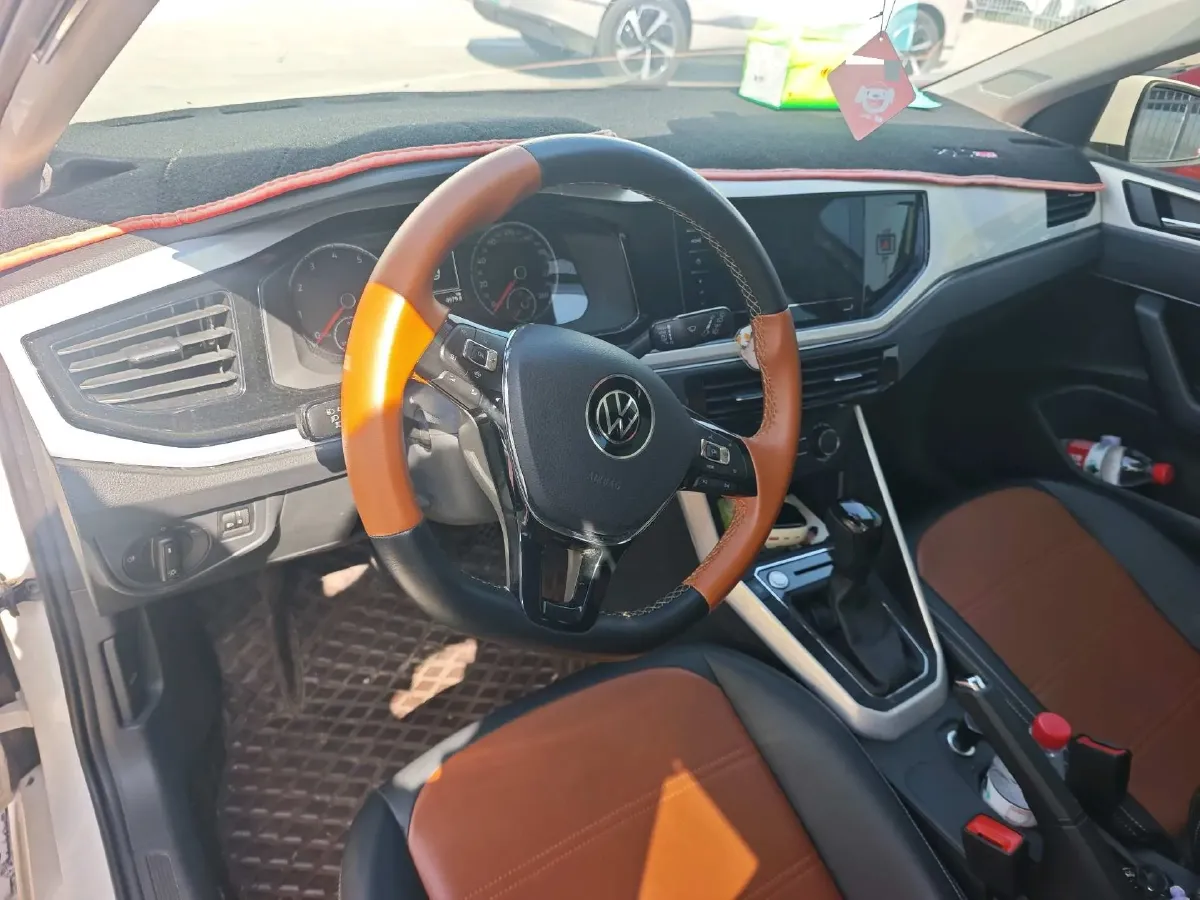 2021 Haval H6 1.5T 169HP L4 7DCT,autocango,china used car exporter,china ev exporter,chinese used car exporter,chinese used ev exporter