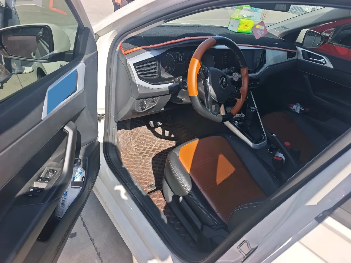 2021 Haval H6 1.5T 169HP L4 7DCT,autocango,china used car exporter,china ev exporter,chinese used car exporter,chinese used ev exporter