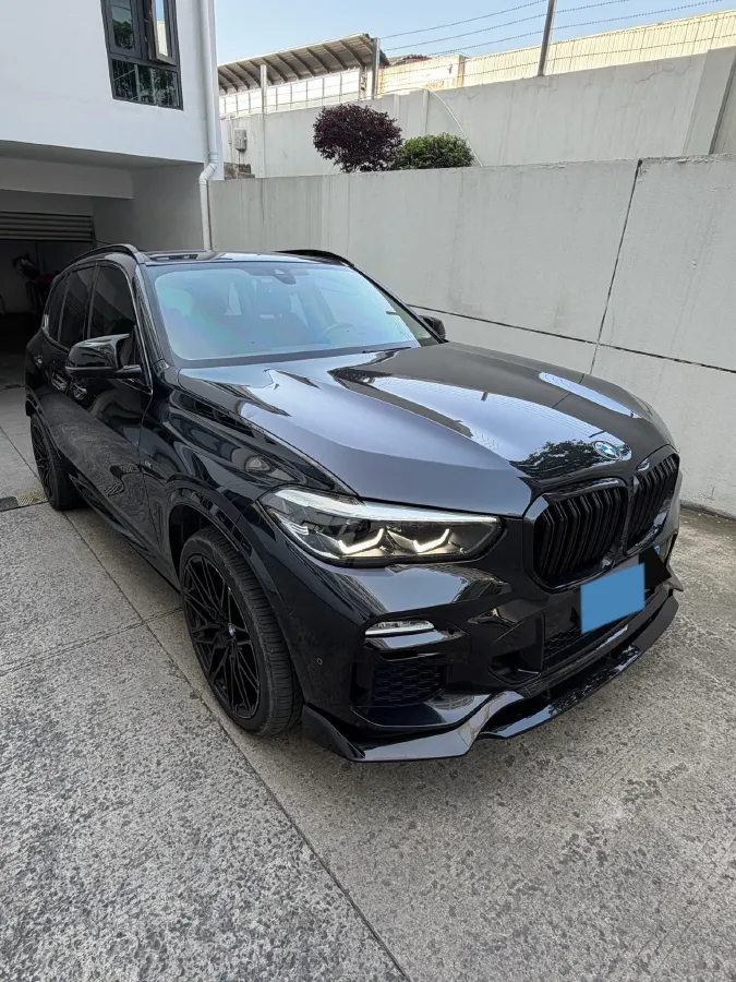 2021 BMW X5 2.0T 265HP L4 8AT,autocango,china used car exporter,china ev exporter,chinese used car exporter,chinese used ev exporter