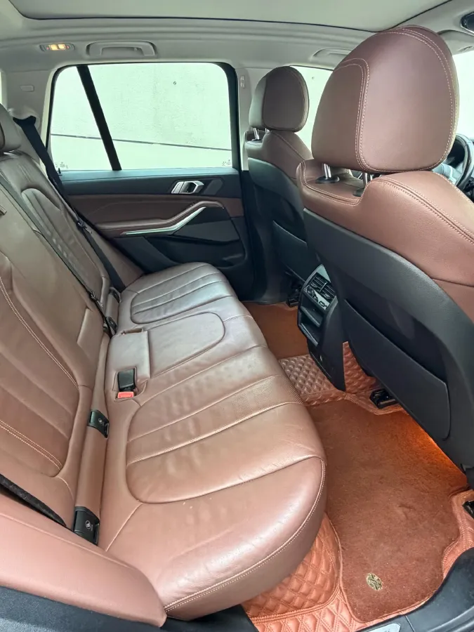 2021 BMW X5 2.0T 265HP L4 8AT,autocango,china used car exporter,china ev exporter,chinese used car exporter,chinese used ev exporter
