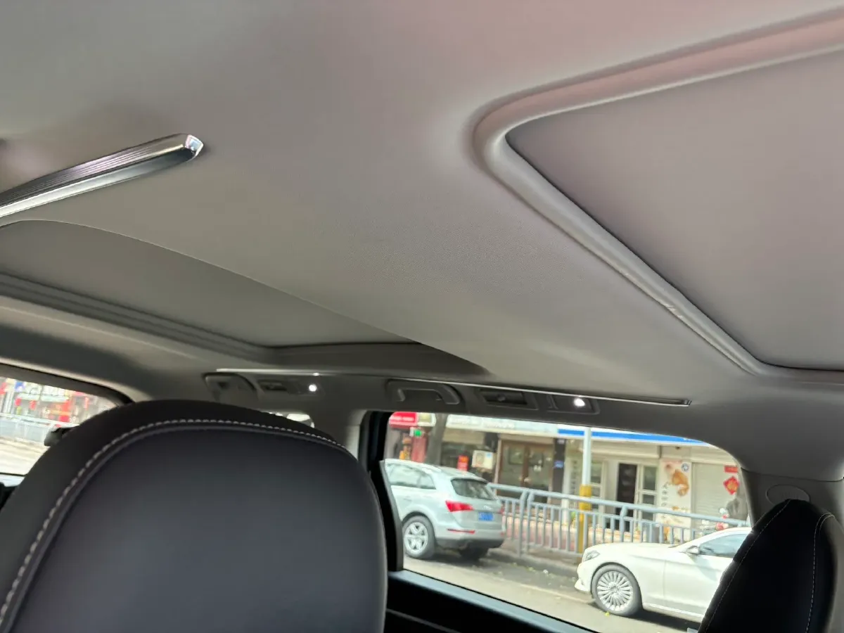 2021 GAC Trumpchi M8 2.0T 252HP L4 8AT,autocango,china used car exporter,china ev exporter,chinese used car exporter,chinese used ev exporter