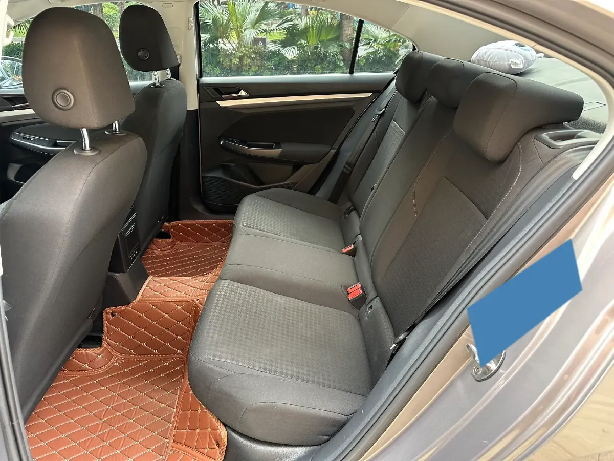 2019 Bestune T77 1.2T 143HP L4 7DCT,autocango,china used car exporter,china ev exporter,chinese used car exporter,chinese used ev exporter