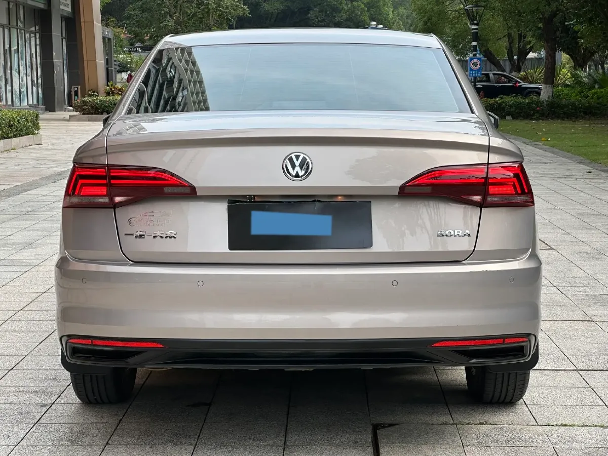 2019 Bestune T77 1.2T 143HP L4 7DCT,autocango,china used car exporter,china ev exporter,chinese used car exporter,chinese used ev exporter