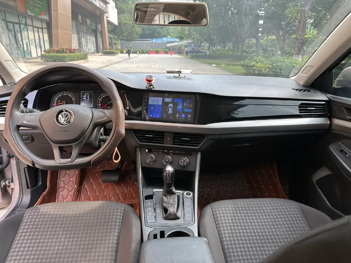 2019 Bestune T77 1.2T 143HP L4 7DCT,autocango,china used car exporter,china ev exporter,chinese used car exporter,chinese used ev exporter