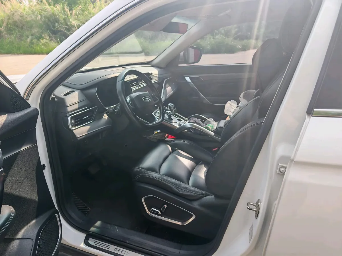 2020 Geely Azkarra 1.5T 177HP L3 6AT,autocango,china used car exporter,china ev exporter,chinese used car exporter,chinese used ev exporter