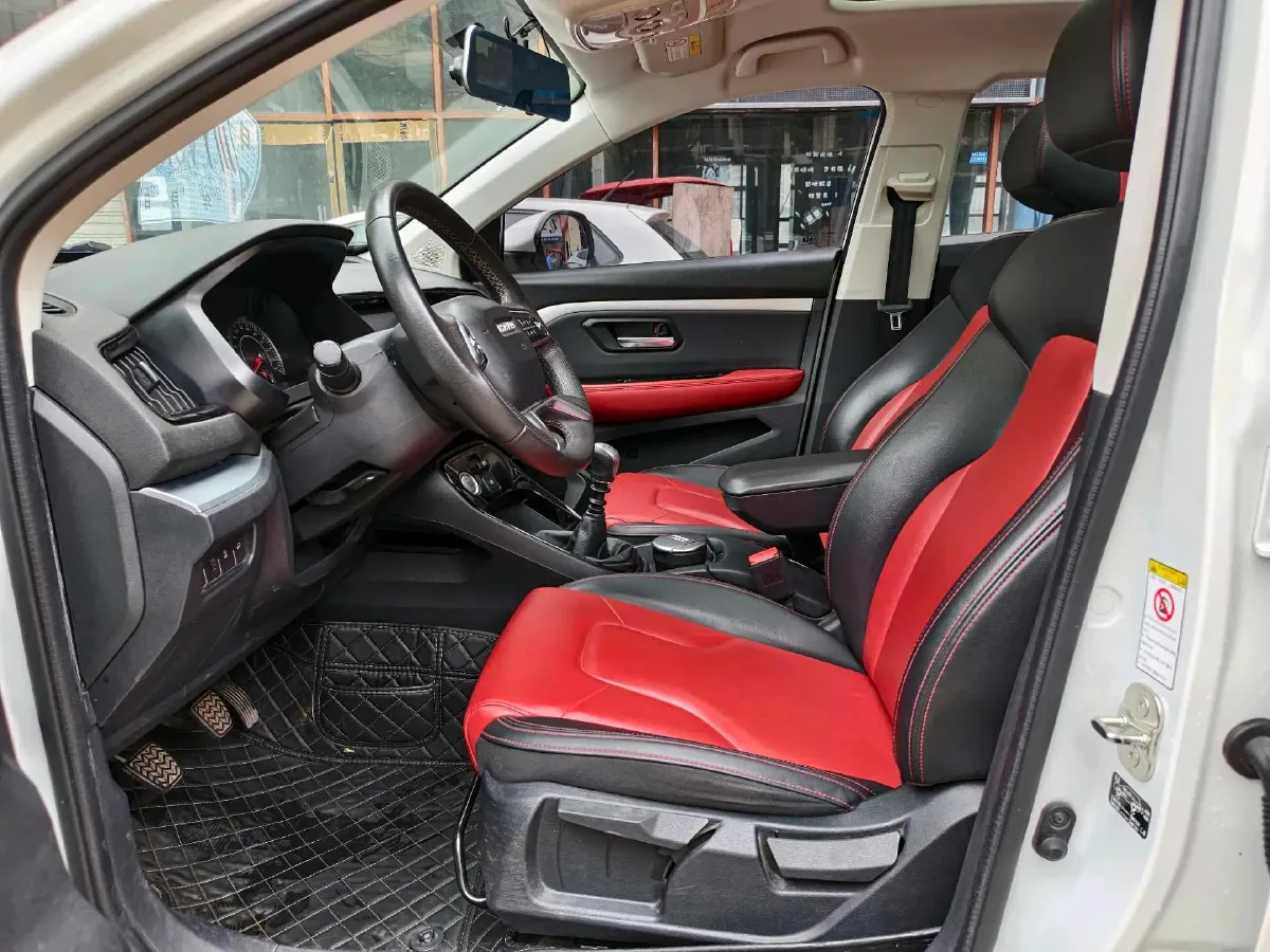 2018 Haval H2s 1.5T 150HP L4 6MT,autocango,china used car exporter,china ev exporter,chinese used car exporter,chinese used ev exporter