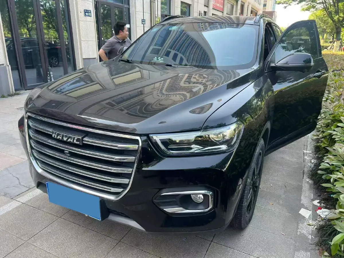 2020 Haval H6 2.0T 224HP L4 7DCT,autocango,china used car exporter,china ev exporter,chinese used car exporter,chinese used ev exporter