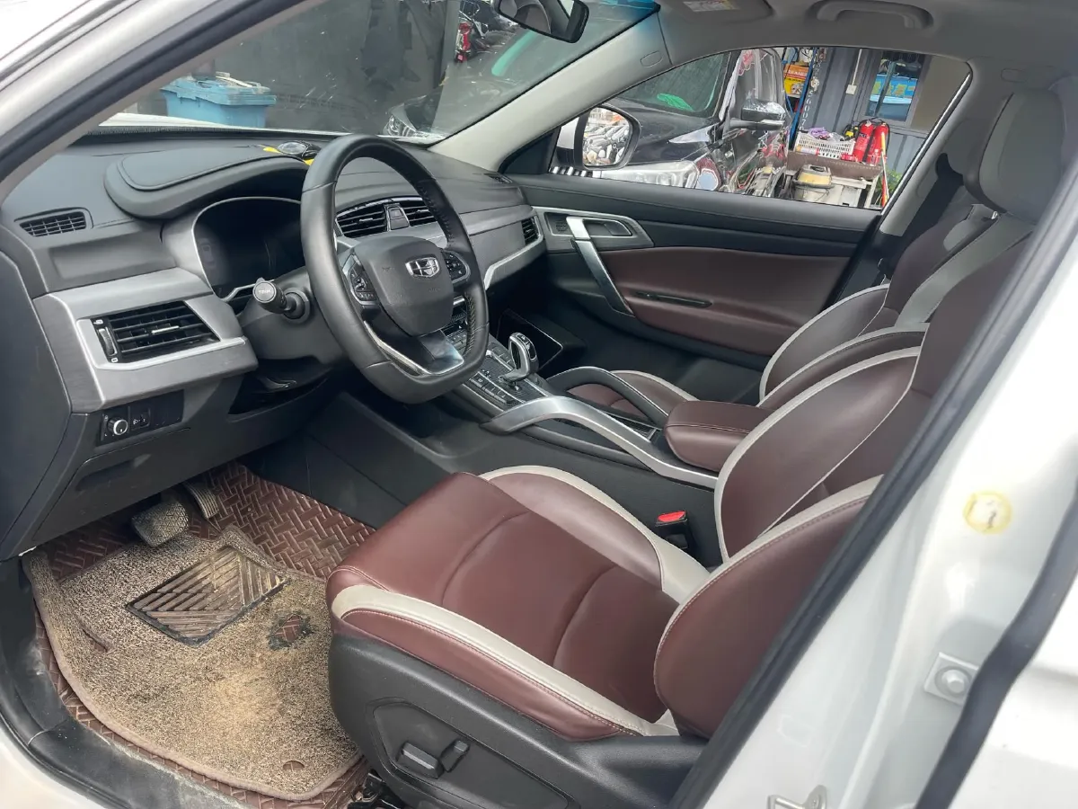 2022 Geely Azkarra 1.8T 184HP L4 7DCT,autocango,china used car exporter,china ev exporter,chinese used car exporter,chinese used ev exporter