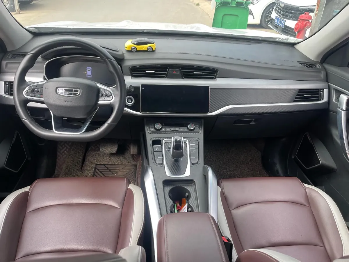 2022 Geely Azkarra 1.8T 184HP L4 7DCT,autocango,china used car exporter,china ev exporter,chinese used car exporter,chinese used ev exporter