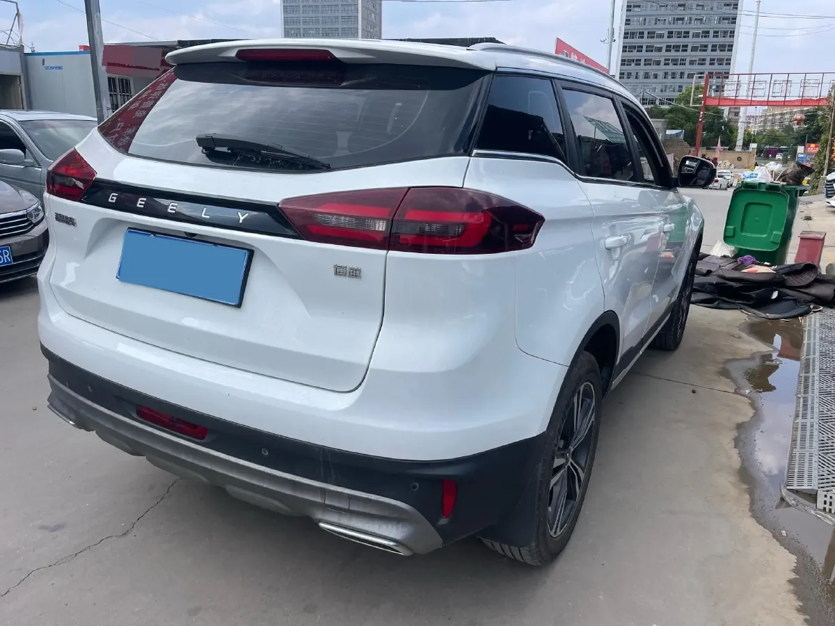 2022 Geely Azkarra 1.8T 184HP L4 7DCT,autocango,china used car exporter,china ev exporter,chinese used car exporter,chinese used ev exporter