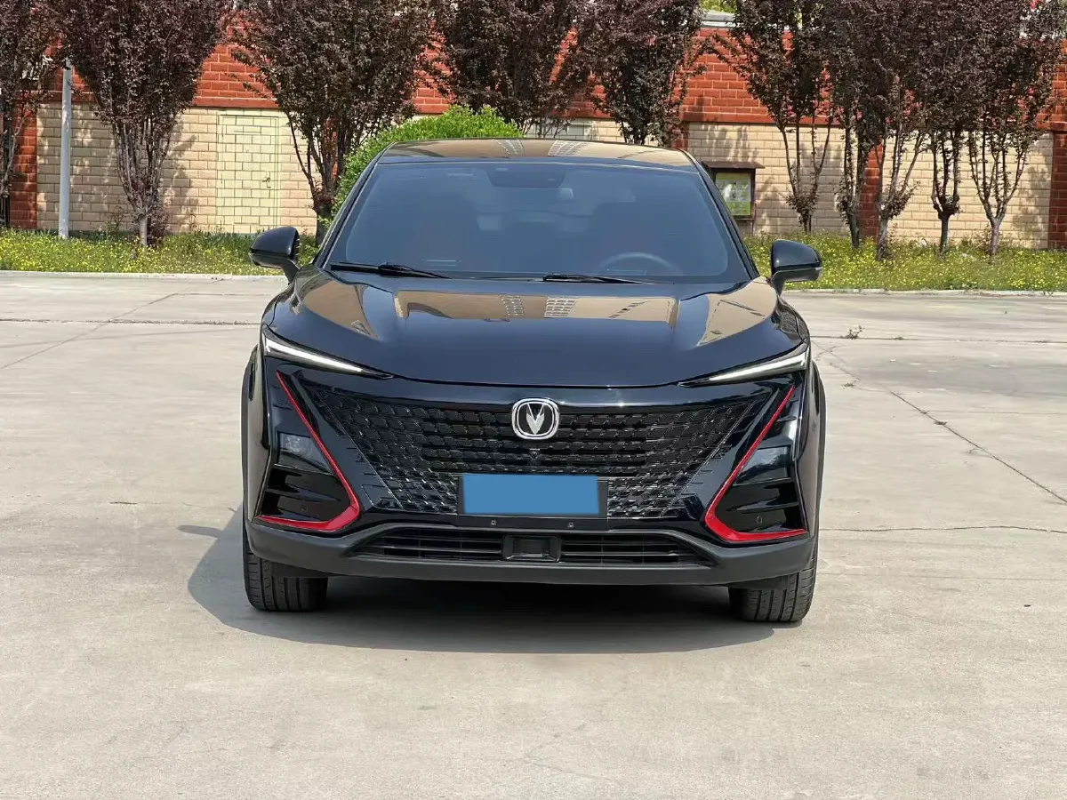 2020 ChangAn UNI-T 1.5T 180HP L4 7DCT,autocango,china used car exporter,china ev exporter,chinese used car exporter,chinese used ev exporter