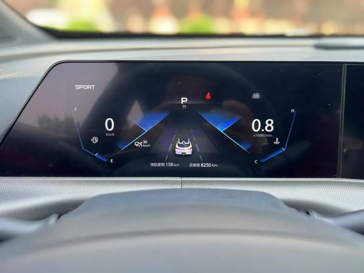 2020 ChangAn UNI-T 1.5T 180HP L4 7DCT,autocango,china used car exporter,china ev exporter,chinese used car exporter,chinese used ev exporter