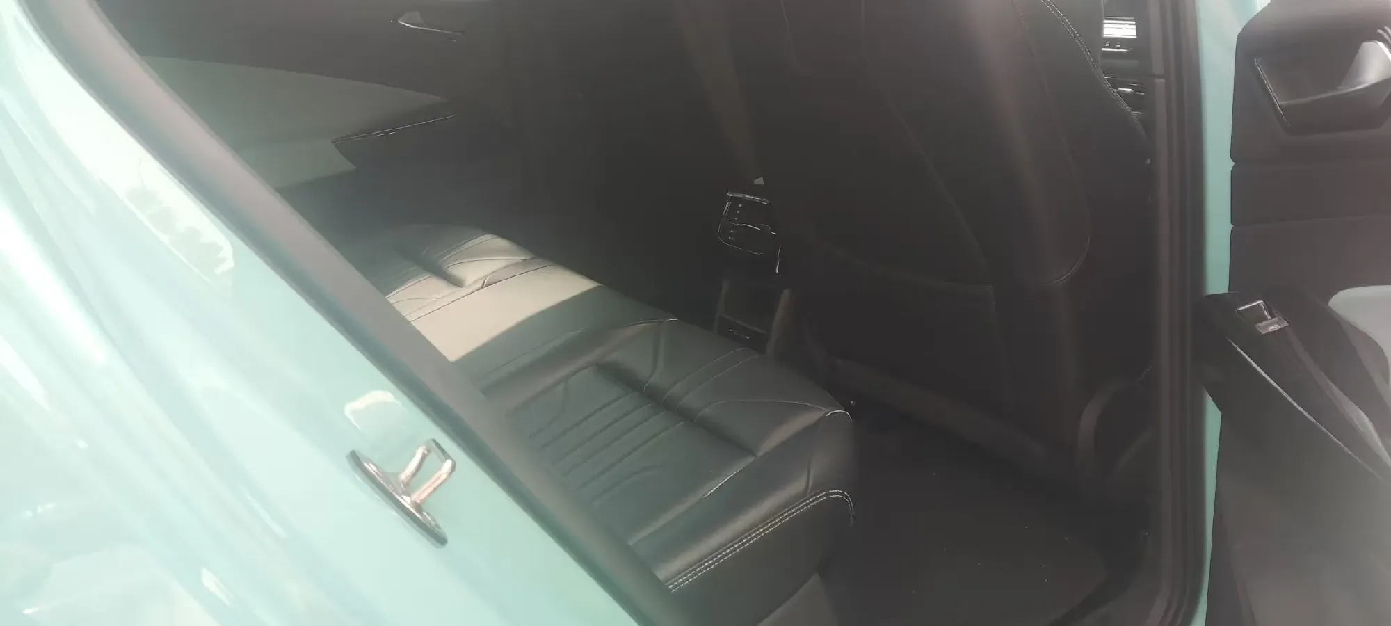 2023 Volkswagen ID.4 X BEV 83.4KWH,autocango,china used car exporter,china ev exporter,chinese used car exporter,chinese used ev exporter