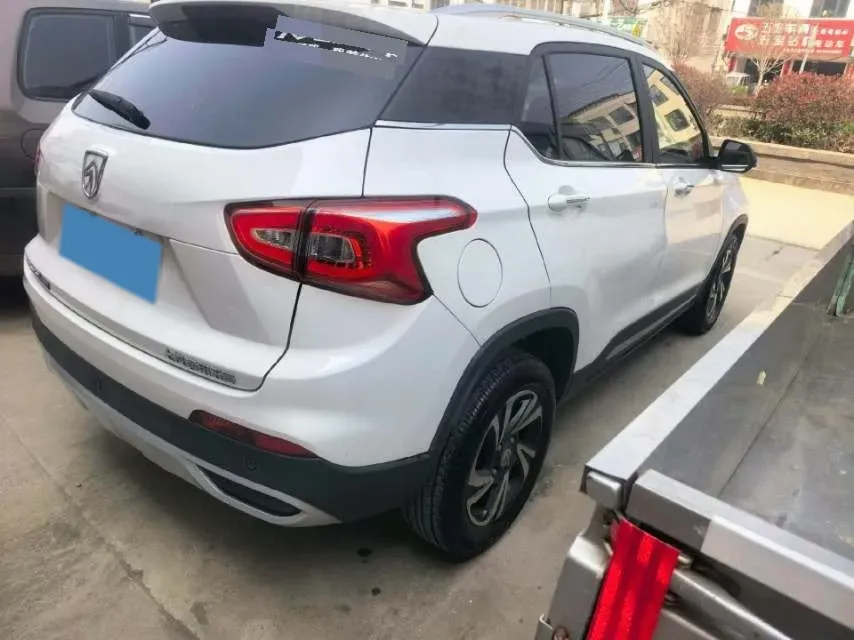 2017 BaoJun 310W 1.5L 105HP L4 6MT,autocango,china used car exporter,china ev exporter,chinese used car exporter,chinese used ev exporter