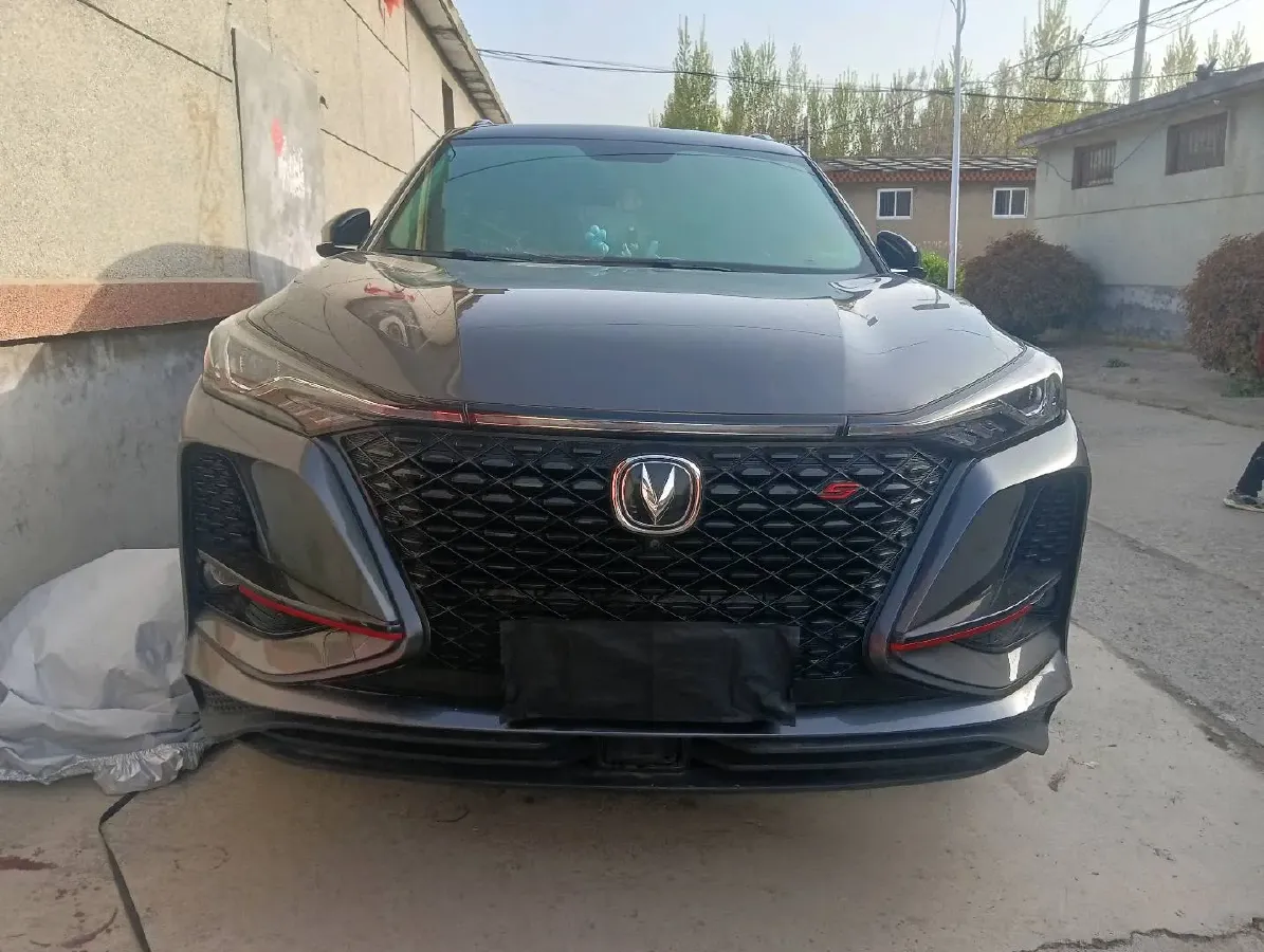 2020 ChangAn CS75 Plus 1.5T 178HP L4 6AT,autocango,china used car exporter,china ev exporter,chinese used car exporter,chinese used ev exporter