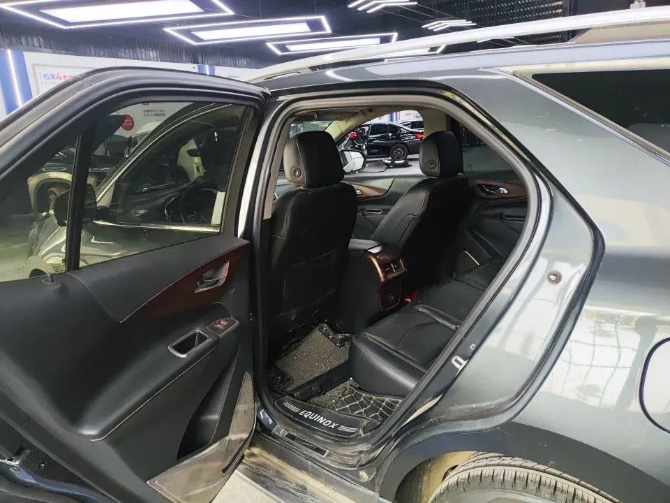 2019 Chevrolet Equinox 1.5T 180HP L4 6AT,autocango,china used car exporter,china ev exporter,chinese used car exporter,chinese used ev exporter