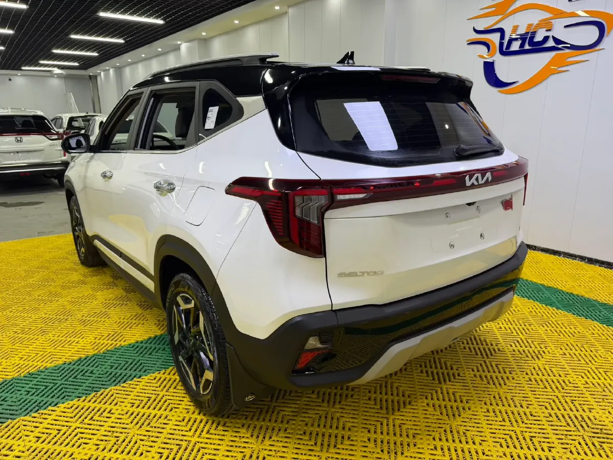 2023 Kia Seltos 1.5L 115HP L4 CVT,autocango,china used car exporter,china ev exporter,chinese used car exporter,chinese used ev exporter