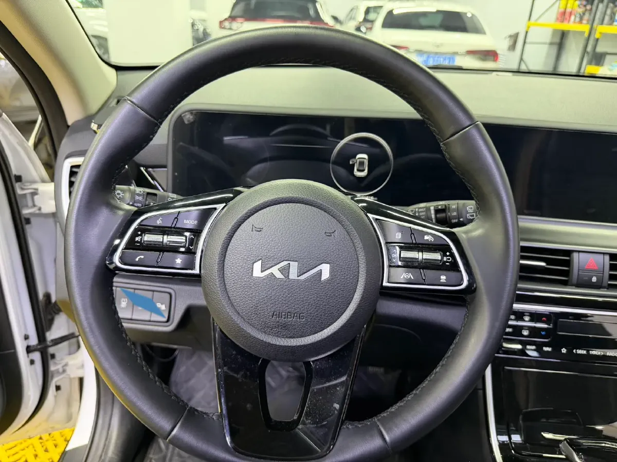 2023 Kia Seltos 1.5L 115HP L4 CVT,autocango,china used car exporter,china ev exporter,chinese used car exporter,chinese used ev exporter