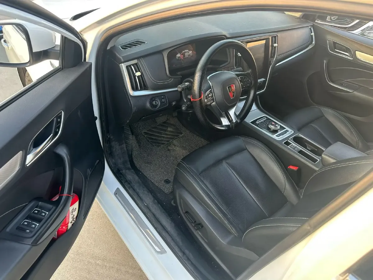 2017 Roewe i6 1.0T 125HP L3 2AT PHEV,autocango,china used car exporter,china ev exporter,chinese used car exporter,chinese used ev exporter