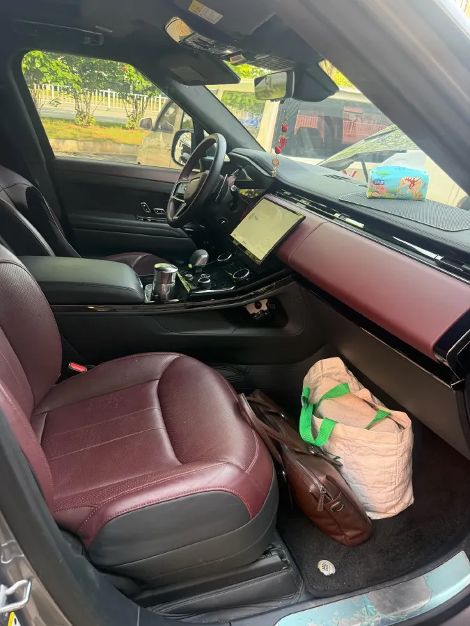 2023 Land Rover Range Rover Sport 3.0T 400HP L6 8AT,autocango,china used car exporter,china ev exporter,chinese used car exporter,chinese used ev exporter