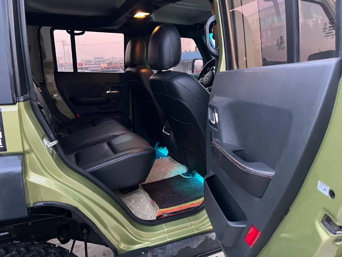 2017 Beijing BJ40 2.3T 250HP L4 6AT,autocango,china used car exporter,china ev exporter,chinese used car exporter,chinese used ev exporter