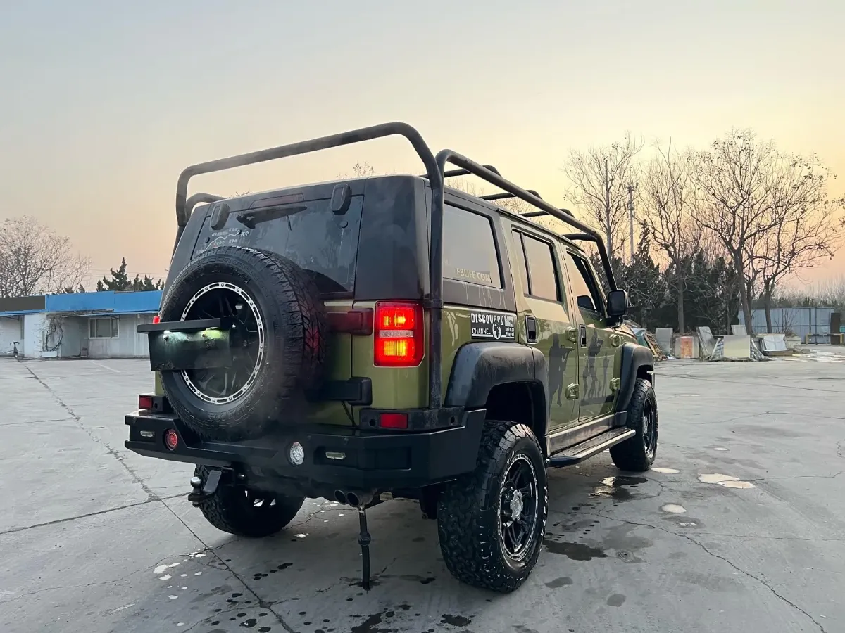 2017 Beijing BJ40 2.3T 250HP L4 6AT,autocango,china used car exporter,china ev exporter,chinese used car exporter,chinese used ev exporter