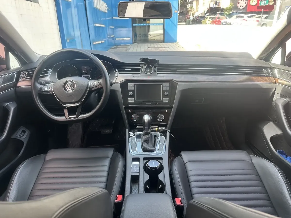 2019 Chevrolet Malibu XL 2.0T 241HP L4 9AT,autocango,china used car exporter,china ev exporter,chinese used car exporter,chinese used ev exporter