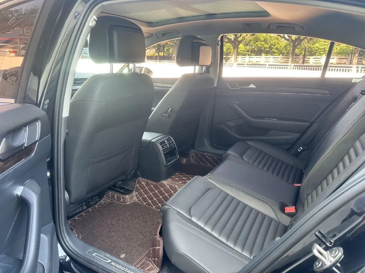 2019 Chevrolet Malibu XL 2.0T 241HP L4 9AT,autocango,china used car exporter,china ev exporter,chinese used car exporter,chinese used ev exporter