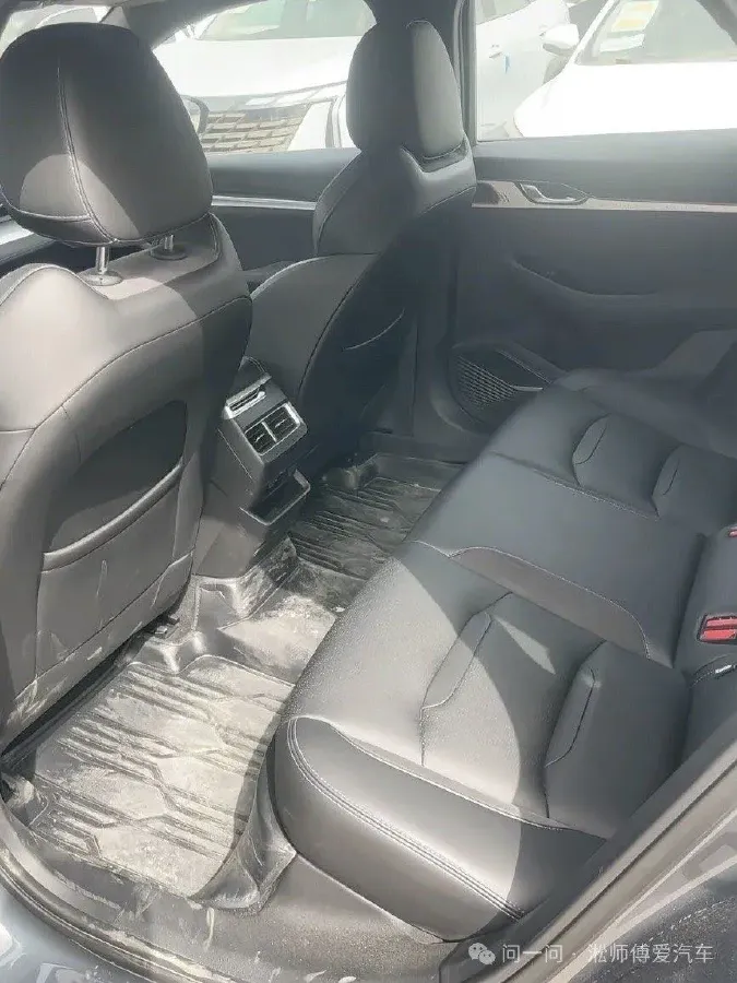 2023 Geely Preface 2.0T 190HP L4 7DCT,autocango,china used car exporter,china ev exporter,chinese used car exporter,chinese used ev exporter