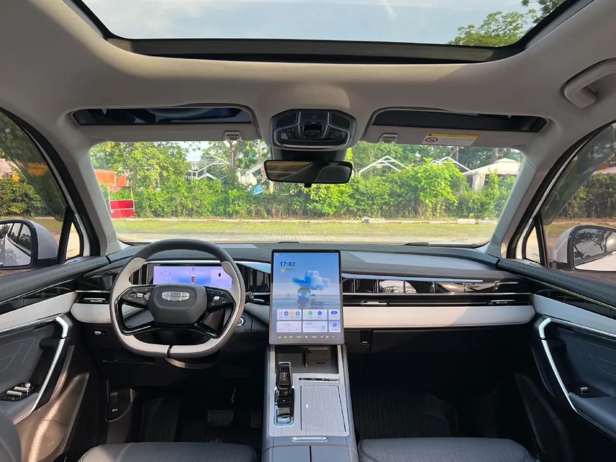 2024 Geely StarRay 1.5T 181HP L4 7DCT,autocango,china used car exporter,china ev exporter,chinese used car exporter,chinese used ev exporter