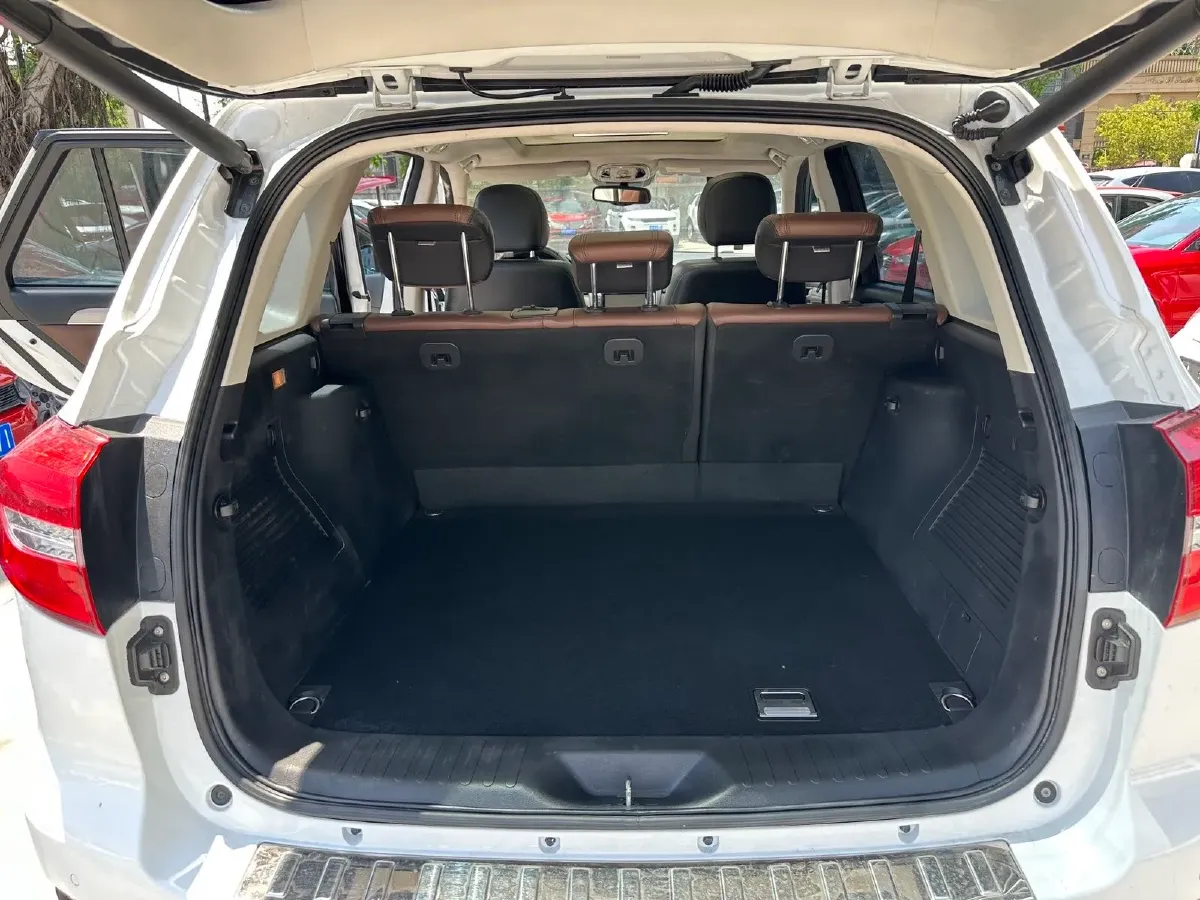 2017 Haval H8 2.0T 252HP L4 8AT,autocango,china used car exporter,china ev exporter,chinese used car exporter,chinese used ev exporter