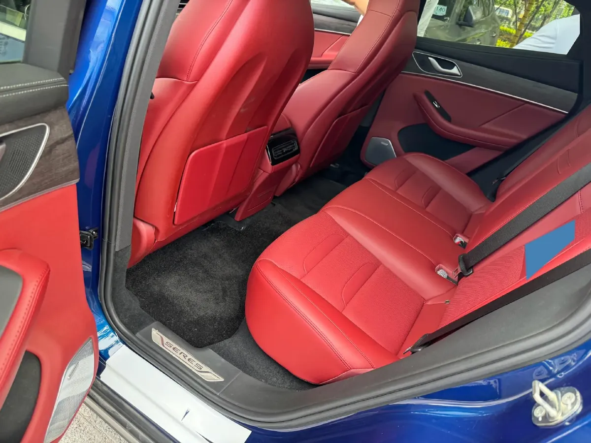 2021 SERES SF5 Range Extended 112HP REEV 35KWH,autocango,china used car exporter,china ev exporter,chinese used car exporter,chinese used ev exporter