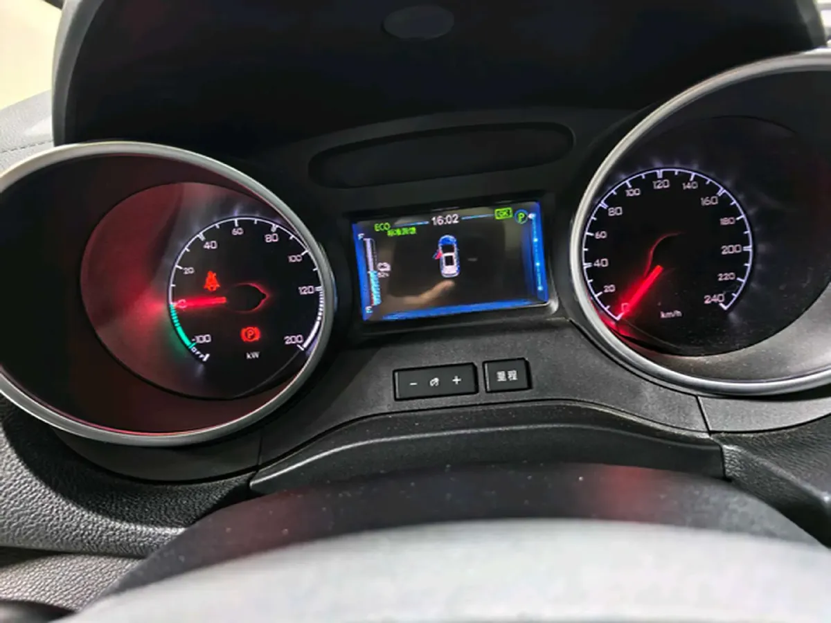 2018 BYD Yuan BEV 43.2KWH,autocango,china used car exporter,china ev exporter,chinese used car exporter,chinese used ev exporter