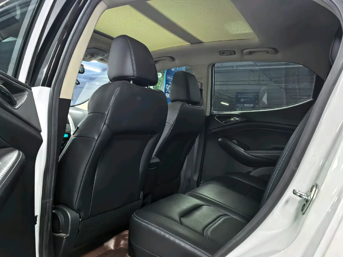 2018 BYD Yuan BEV 43.2KWH,autocango,china used car exporter,china ev exporter,chinese used car exporter,chinese used ev exporter